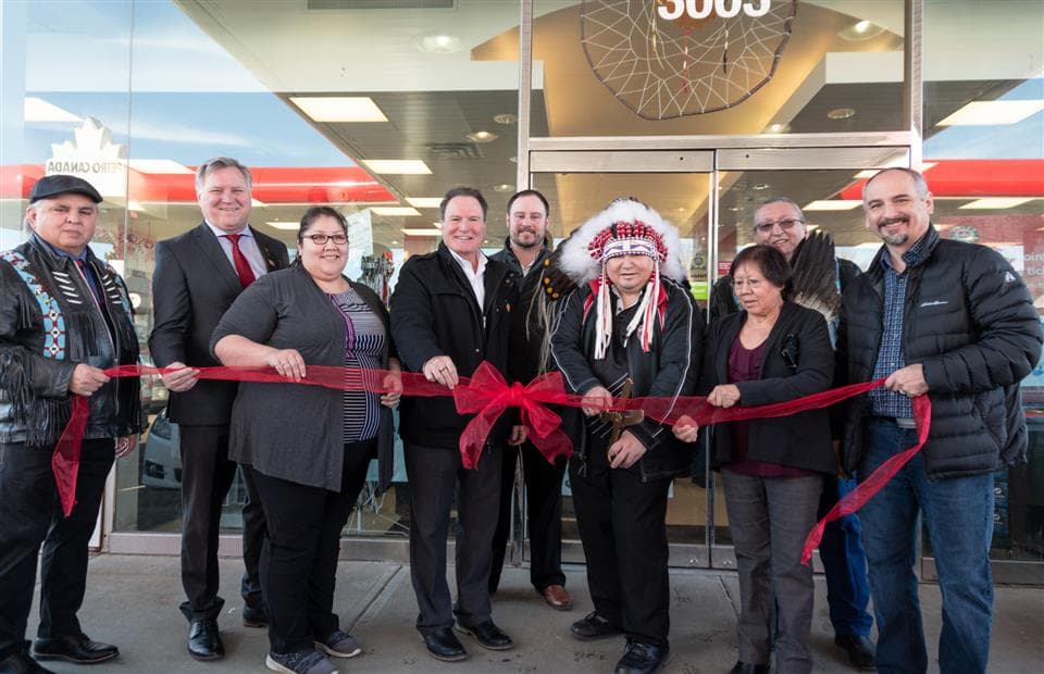 Petro-Canada – Career Opportunity: Gas Station Attendant